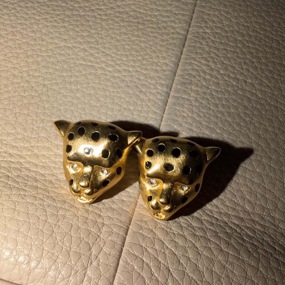 Vintage Style Gold Panther Leopard Head Stud Earrings Black Enamel Crystal Eyes